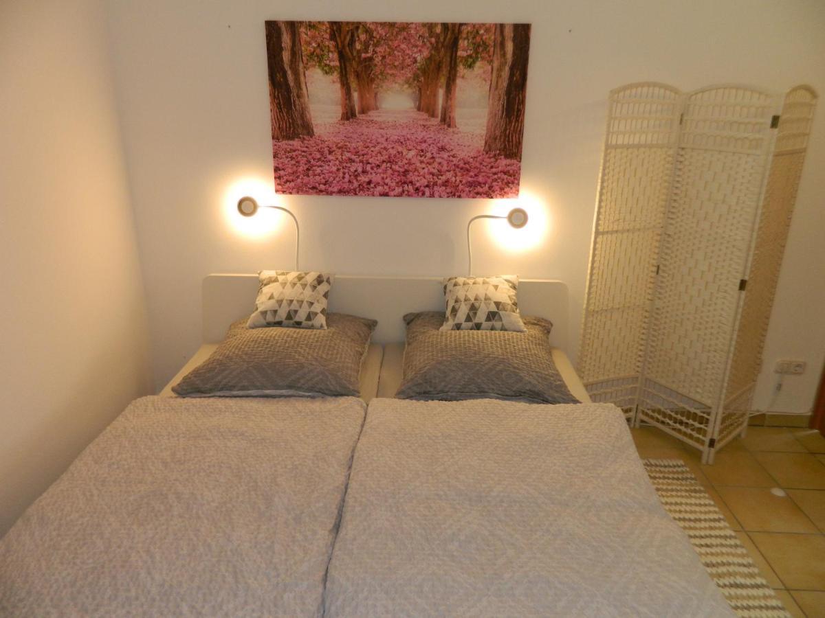 Ferienwohnung Kiko Zornheim Esterno foto