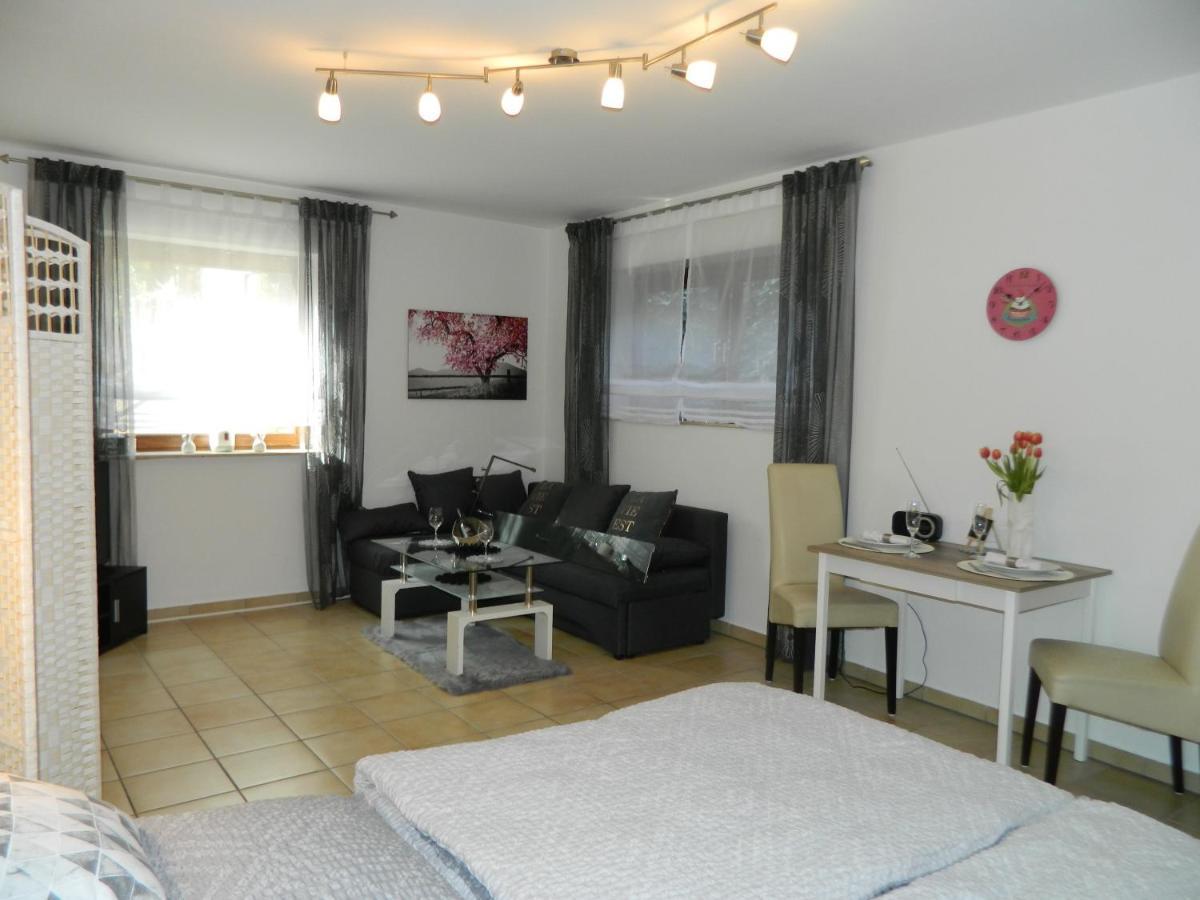 Ferienwohnung Kiko Zornheim Esterno foto